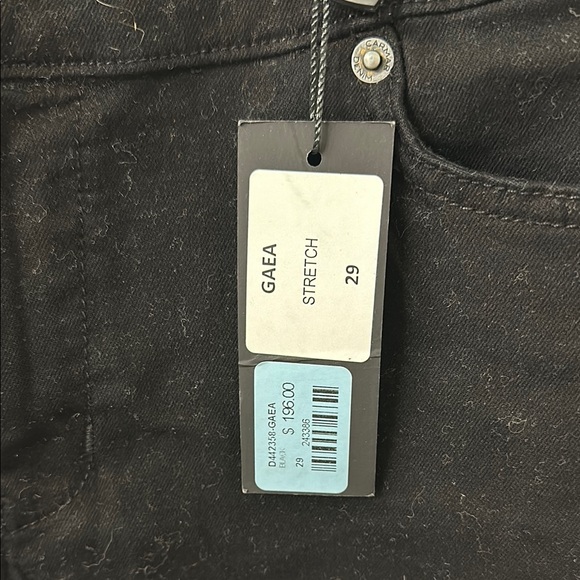 Black High-Waisted Skinny Jeans - Picture 2 of 5